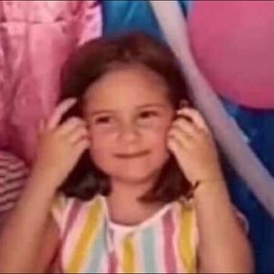 Meet your Posher, Isabel